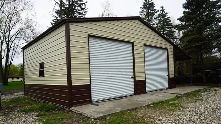 28x25x11 Two Car Garage with Lean-to