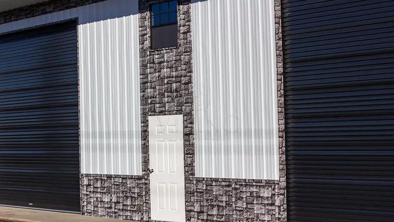 60x24x14 Commercial Garage With Stone Printed Panels